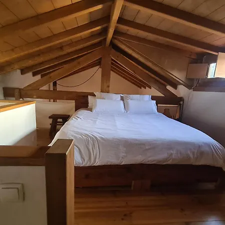 Quinta Dos Milagres Holiday home Friumes